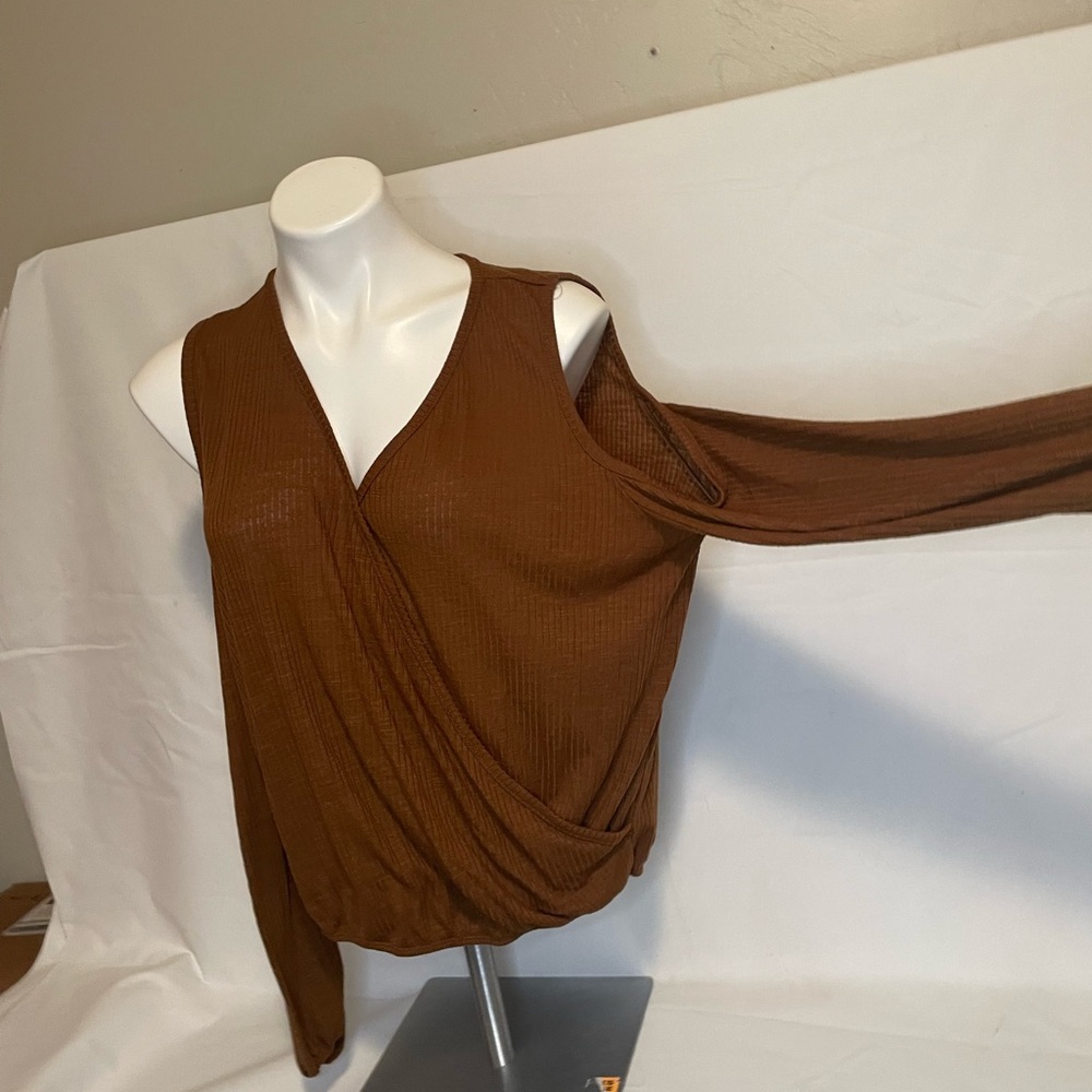 Light weight sweater.